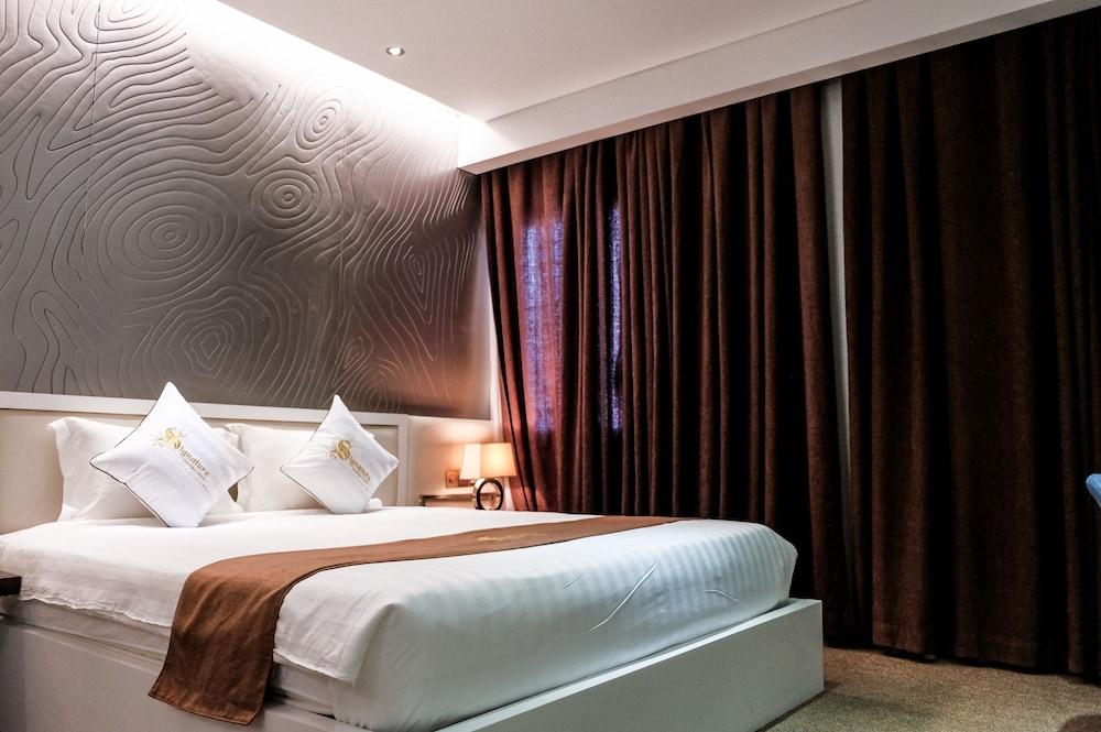 Signature Boutique Hotel Ho Chi Minh City Exterior photo