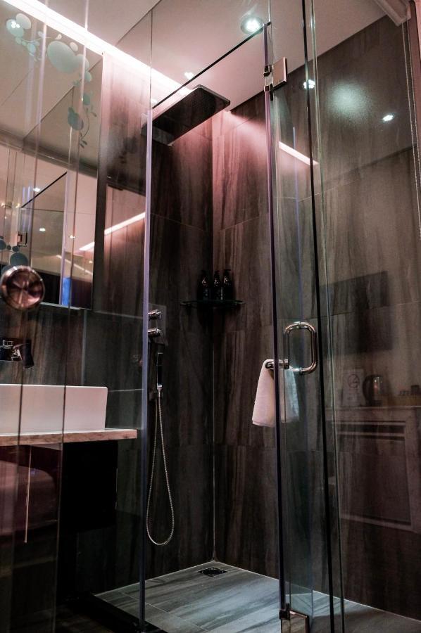 Signature Boutique Hotel Ho Chi Minh City Exterior photo